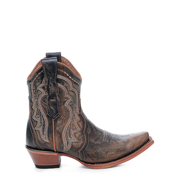 A right profile facing Corral Circle G Embroidery Chocolate Ankle Snip Toe Women's Western Boot.