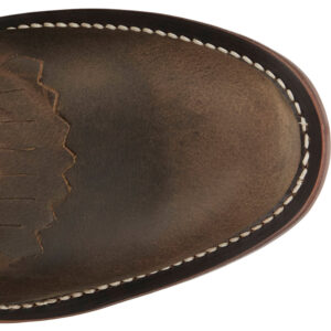 The toe shape of a Justin Drennan 7