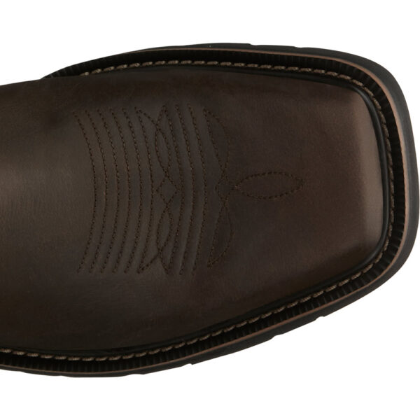 The toe shape of a Justin Driller 11" Men's Work Soft Toe Pull On Boot.