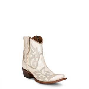 A 3/4 turned Corral Pearl Embroidery and Zipper Ankle Cowgirl Western Bootie.