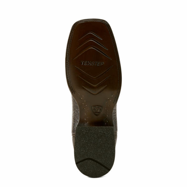 The sole of an Ariat Men's Classic Callen Chocolate Western Boot.