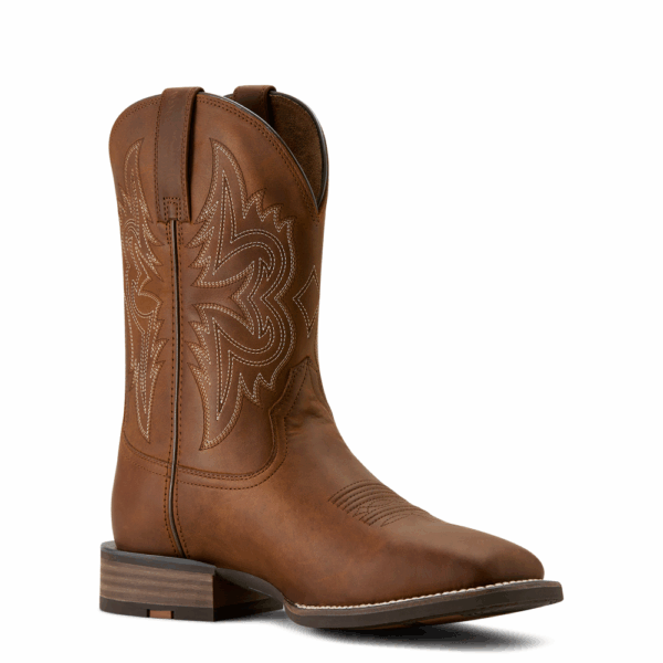 A 3/4 turned Ariat Men's Western Big Rig Distressed Brown Cowboy Boot.