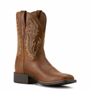A 3/4 turned Ariat Women's Round Up Filly Western Boot.