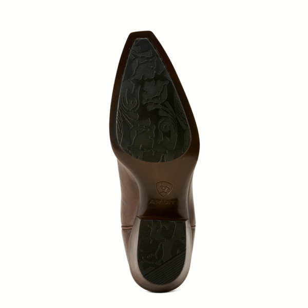 The sole of an Ariat Women's Taytum X Toe Rich Clay Western Boot.