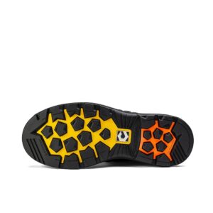 The sole of a Chinook Wildwood 8