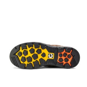 The sole of an Chinook Wildwood 8