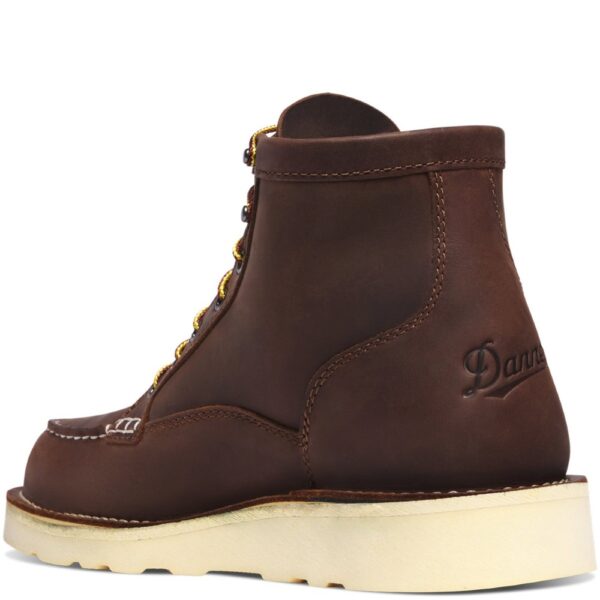 A look at the back and heel of a Danner Men's Bull Run GTX Waterproof Steel Toe 6" Work Boot.