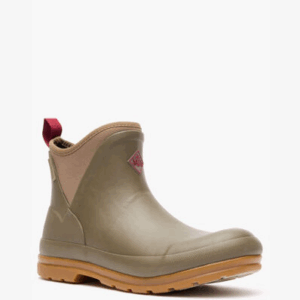 A 3/4 turned Muck Women's Originals Waterproof Rubber Ankle Boot.