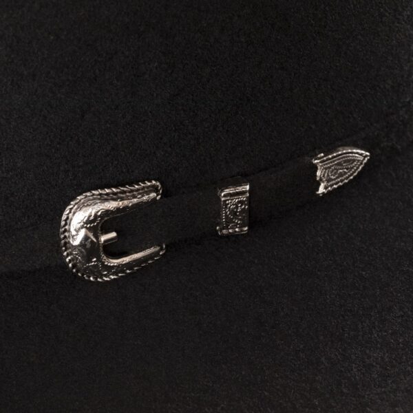 A closeup look at the hatband on a Resistol 3X Pay Window Black - Tuff Hedeman Cowboy Hat.