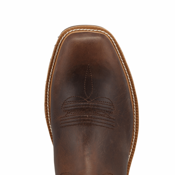 The toe shape of a Twisted X Men's 11" Tortoise Shell and Adobe Tech X Western Boot.