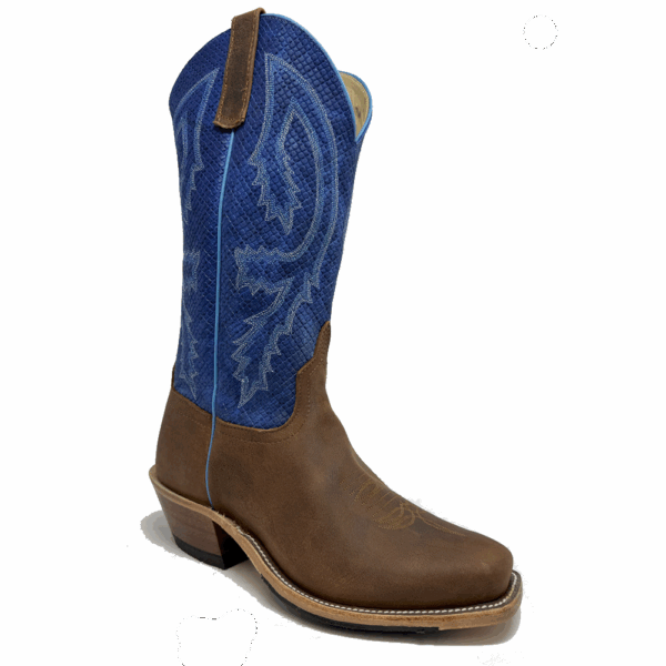 A 3/4 right turned Anderson Bean Saddle Elk Butt Men's Western Boot.