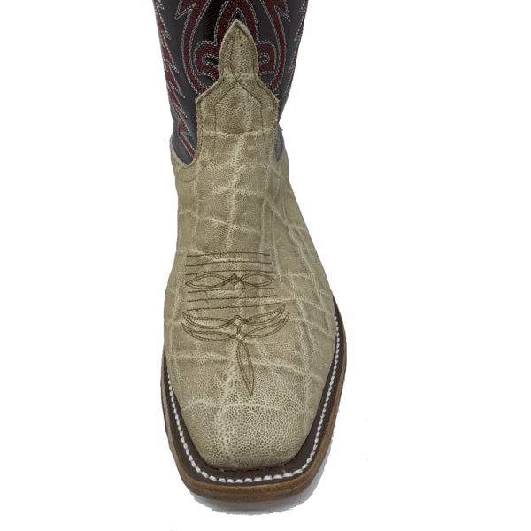 A look at the toe shape of an Anderson Bean Umber Bruciato Elephant Men's Western Boot.