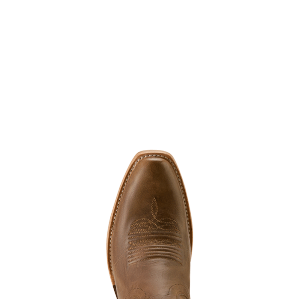 A look at the toe shape of an Ariat Futurity Flash K Toe Western Boot.