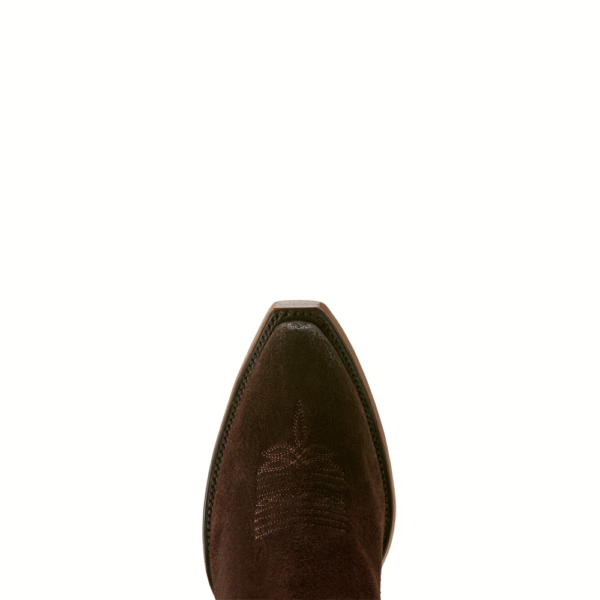 A look at the toe shape of an Ariat Laramie X Toe Western Boot.