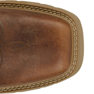 A look at the toe shape on a Justin Daywork 11