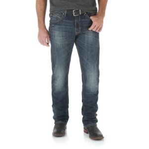 A modeled, forward-facing look at a pair of Wrangler Men's Retro Slim Fit Straight Leg Jeans.