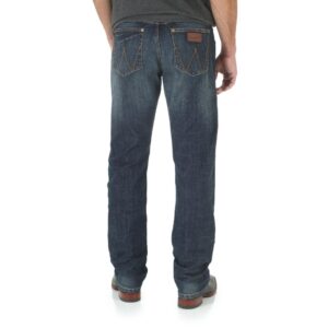 A modeled, rear-facing look at a pair of Wrangler Men's Retro Slim Fit Straight Leg Jeans.