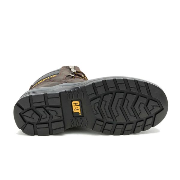 A look at the sole of a CAT Women's Striver Steel Toe 6" Lace Up Work Boot.