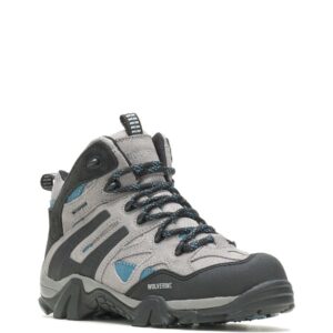 A 3/4 right turned Wolverine Women's Wilderness Hiking Boot.